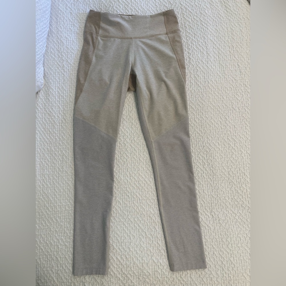 Outdoor voices leggings